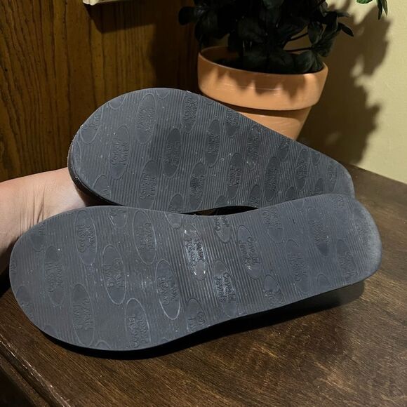 COWGIRL JEWELS FLIP FLOPS SIZE LARGE 9-10 - Picture 7 of 8